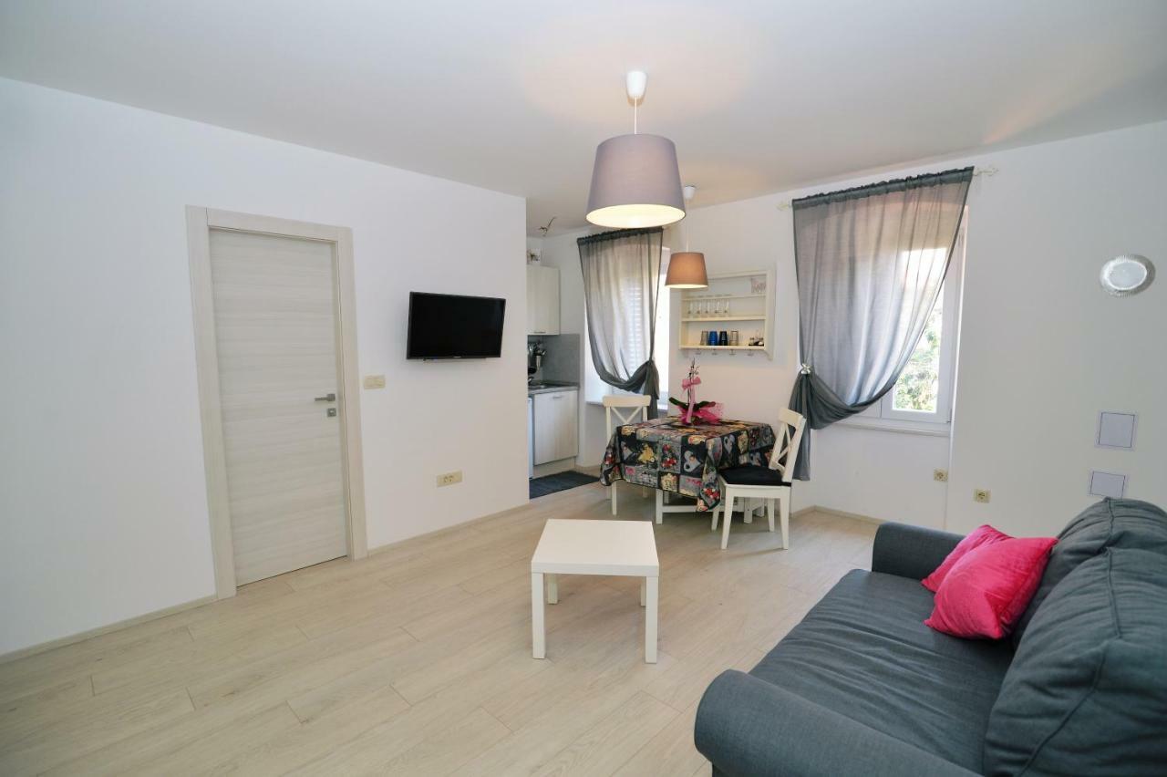 Apartments Knezgrad Lovran Bagian luar foto