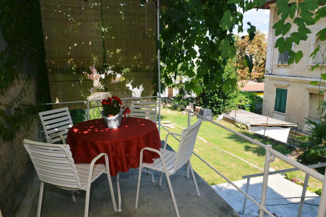 Apartments Knezgrad Lovran Bagian luar foto
